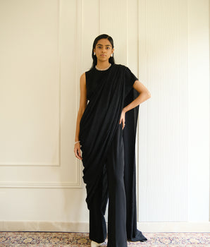 SPARKLING SKY JUMPSUIT SARI [ BLACK ]