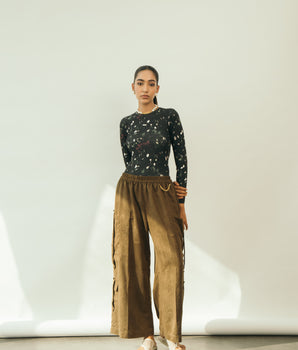 CARGO { olive }